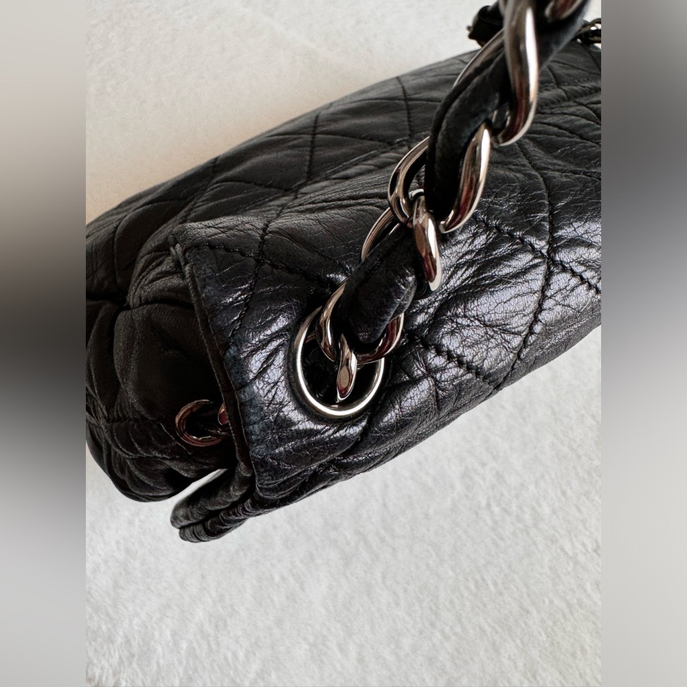 ᴿᵃʳᵉ ✨CHANEL 
Lambskin Quilted Small Sharpei Flap Black - Picture 11 of 16